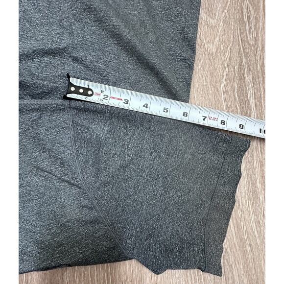 Vuori|SS Tradewinds Performance Pocket Tee|Perforated|Grey|SZ M? - Picture 6 of 8